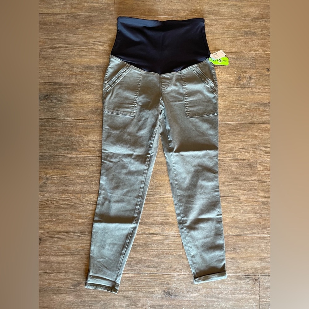 NWT Maternity Pants